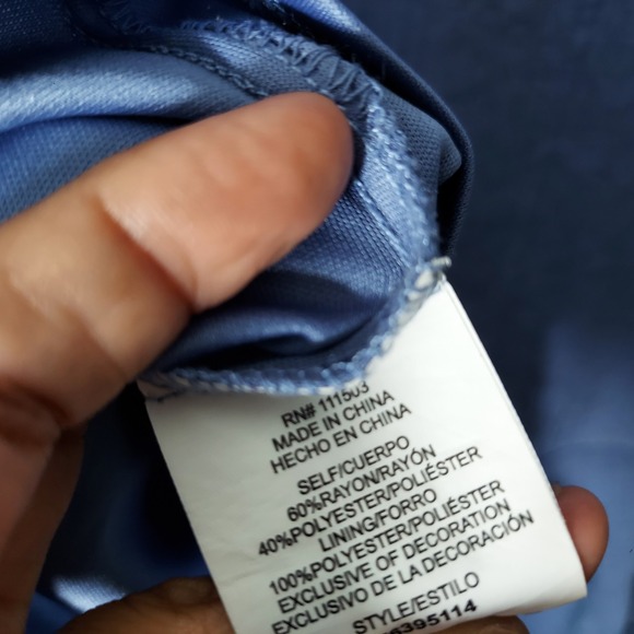 Luxology Dress 8 Crepe Ruffle Floral Embroidered Keyhole Casual Boho Cottage - Picture 11 of 11